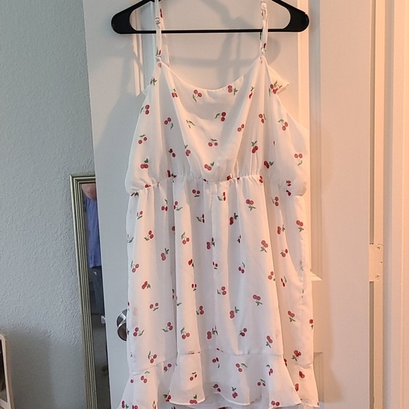 🍒Feminine Forever 21 Cherry Chiffon Dress 👗 - Picture 13 of 13